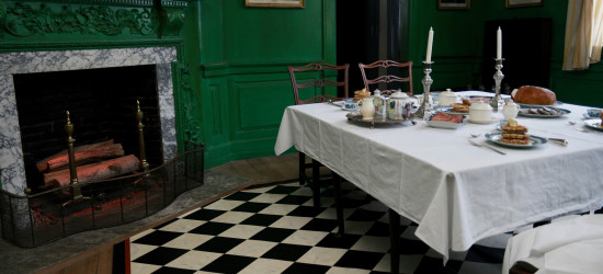 Keeping Warm in the 18th-Century Winter