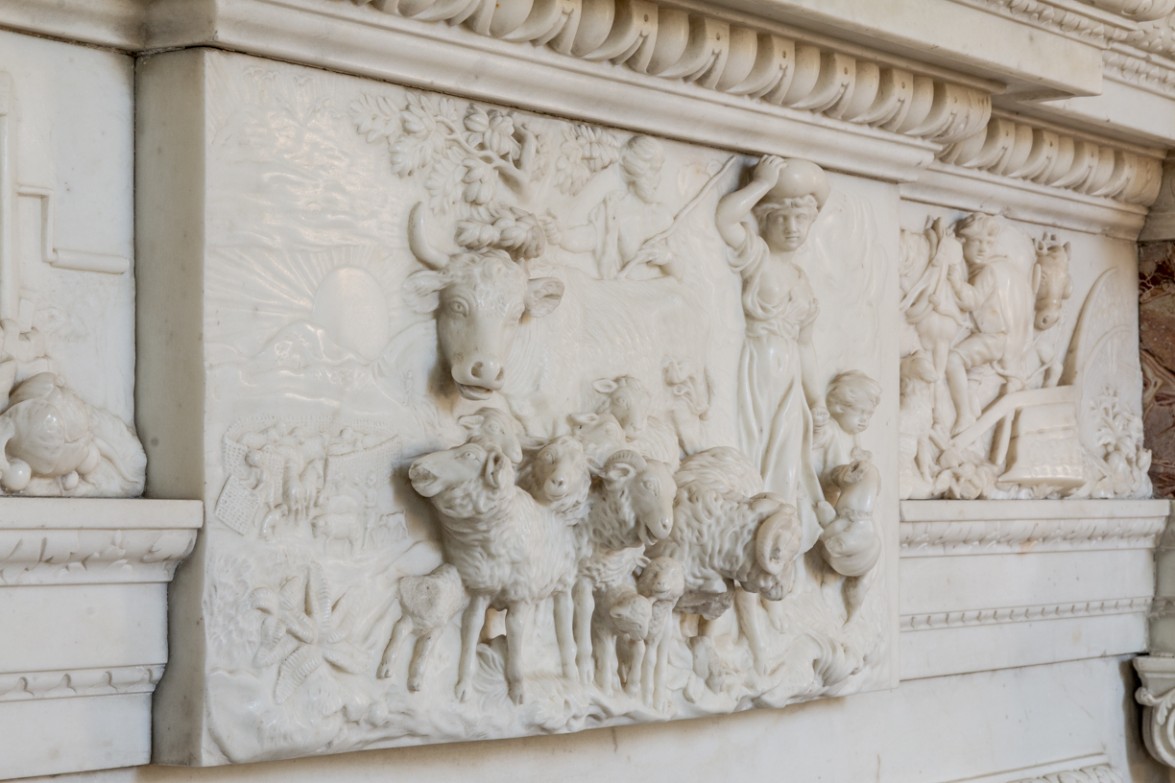 Protecting the Vaughan Mantelpiece · Washington's Mount Vernon