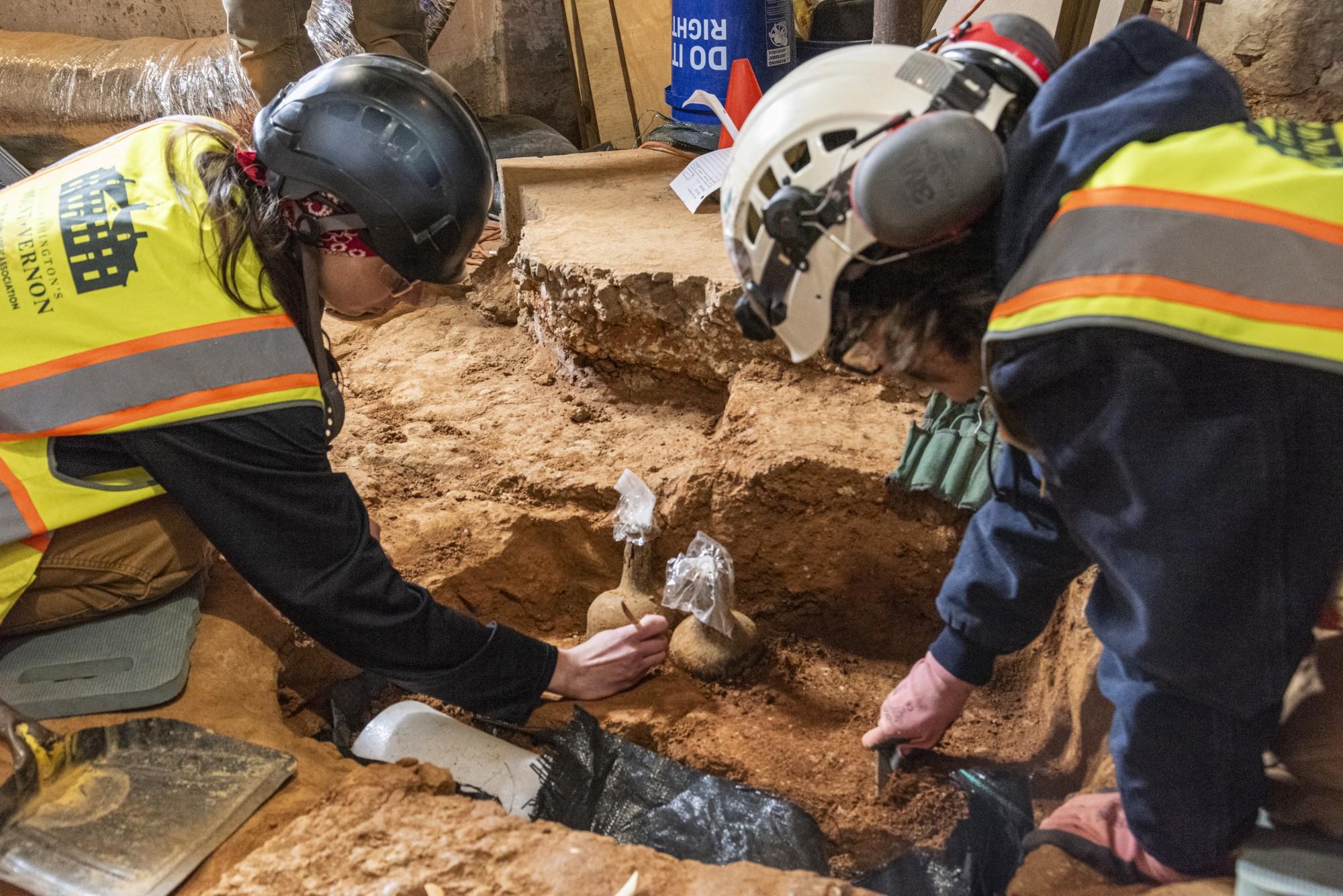 Sealed 18th-Century Bottles Discovered | George Washington's Mount