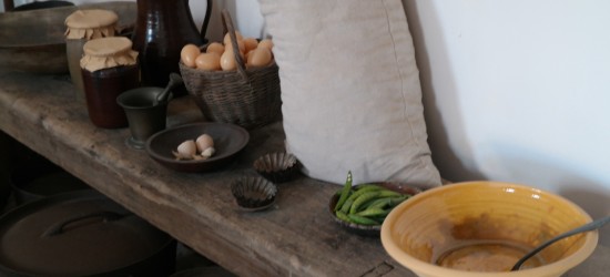 Spring Changes in the Mansion