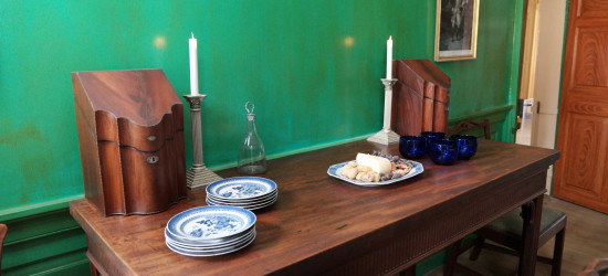 Summer Changes in the Mansion