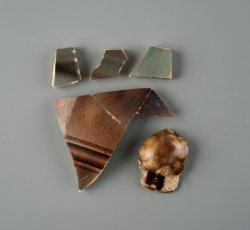 Clouded Whieldon-type earthenware, unidentified teaware.