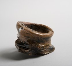 Bell jar knop and shoulder. 