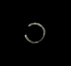 Copper alloy button ring, small.