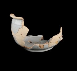 Tin-glazed earthenware chamberpot. 