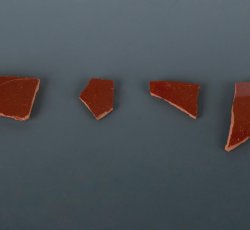 Astbury-type hollowware.