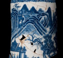 Blue painted Chinese soft-paste porcelain mug.