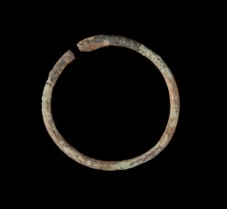 Copper alloy ring or frame for a Singleton button, large.