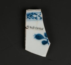 Large porcelain hollowware vessel.