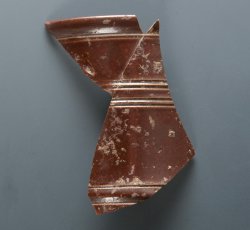 Nottingham mug/can rim.