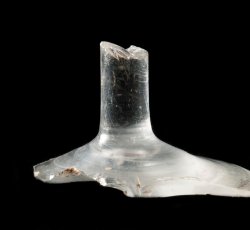 Wine glass base J, plain foot.