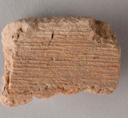 Daub with lathe marks.