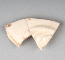 Creamware feather-edged hollowware.