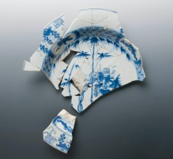 Grape, bamboo, and squirrel Chinese export porcelain plate.