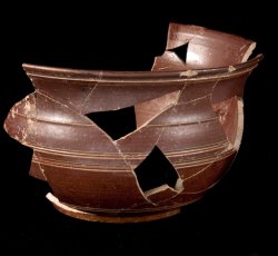 Nottingham stoneware slop bowl. 