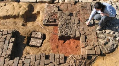 Archaeology of the Slave Quarters