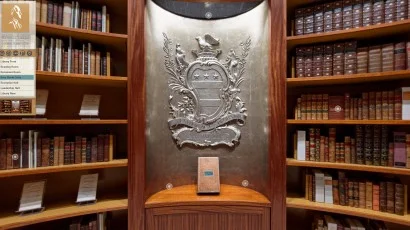 library-virtual-tour-graphic.jpg