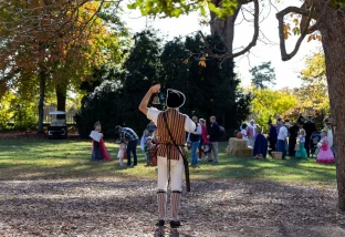 Trick-or-Treating at Mount Vernon