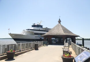 Photo Cruise Boat at the Wharf