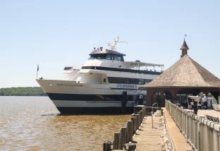 Photo Cruise Boat at the Wharf