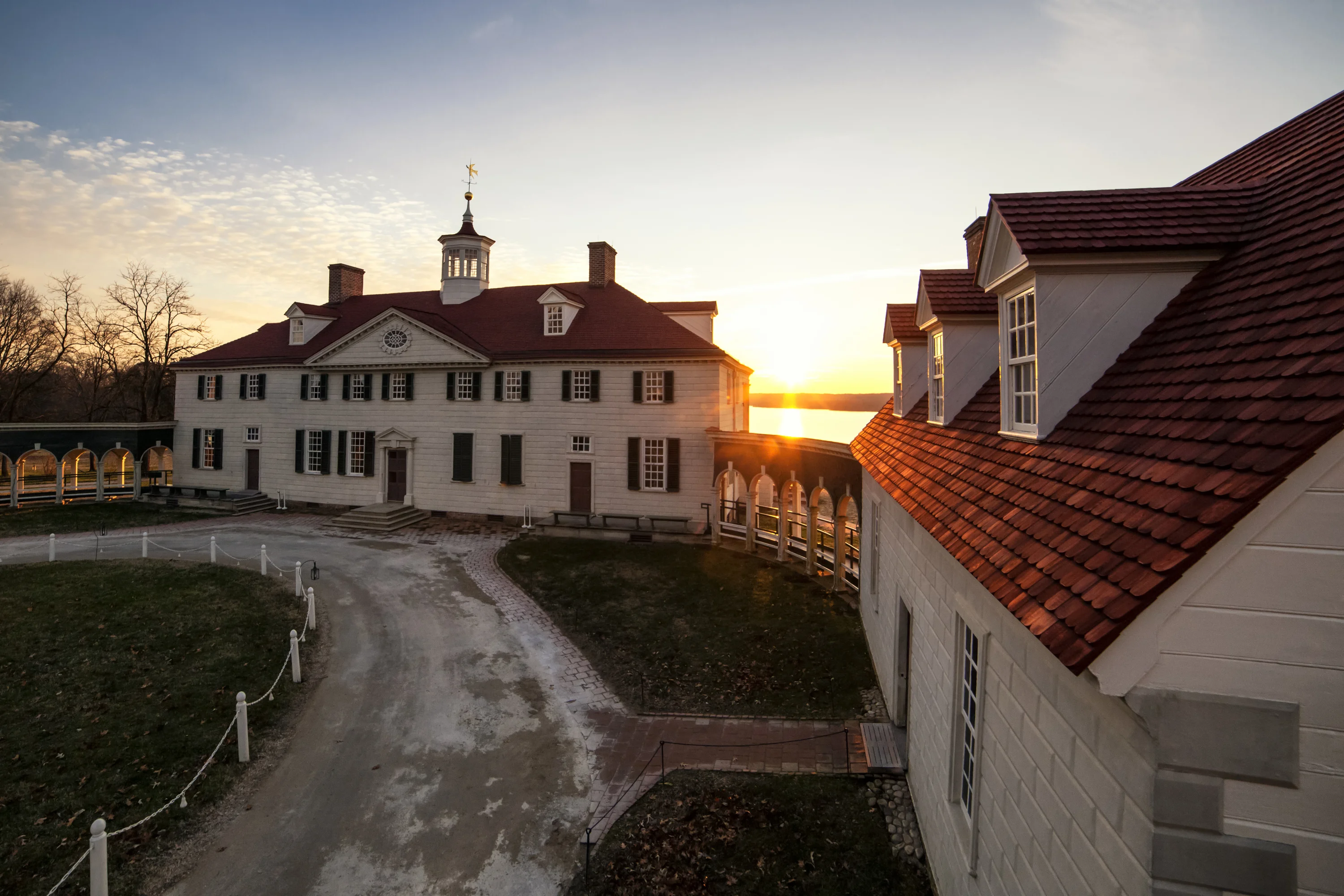Mount Vernon at sunset