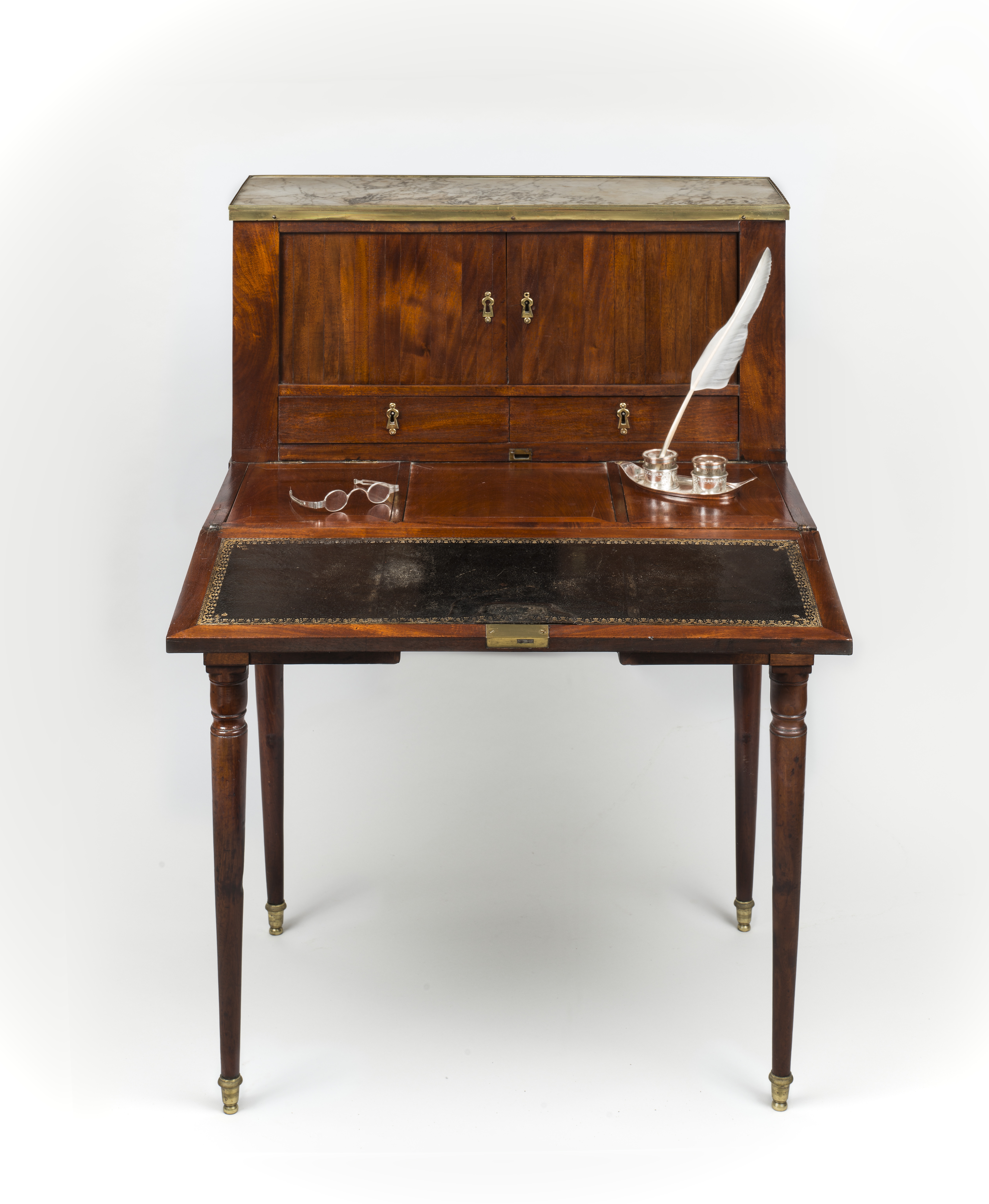 Writing desk