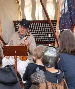 Robert Mouland, Itinerant Musician