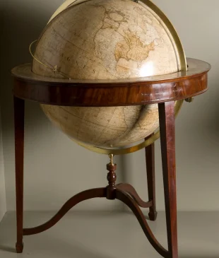 Globe Reproduction