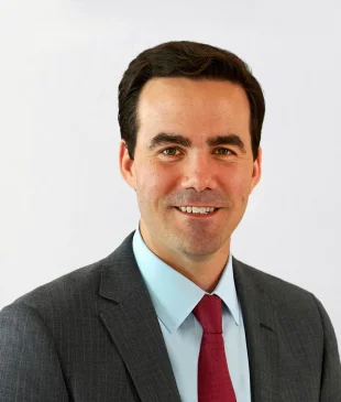 Robert Costa