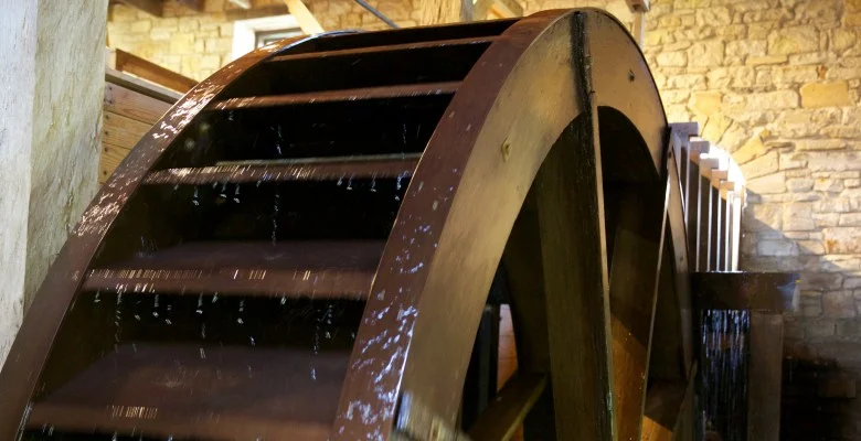 Ten Facts About the Gristmill