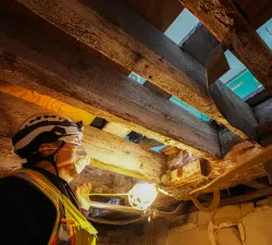 Floorboard removal