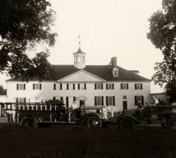 bw-1530-box22-histphotocoll.jpg