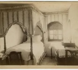 p16829coll28-1316-large.jpg