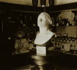 relichouse_1925.jpg