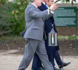 trumpmacron-2018-shenk-22_preview.jpeg
