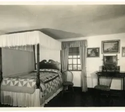 yellow-room.png