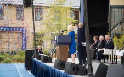 libraryopening_02.jpg