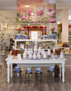 The Shops at Mount Vernon
