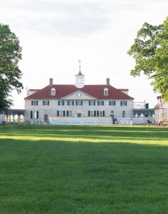 Mount Vernon Mansion Spring 2025