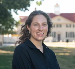 Dr. Holly Gruntner