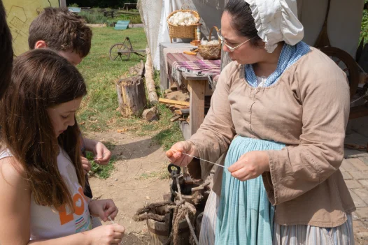 Textile Demonstration7
