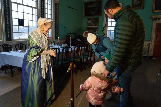 Family Meeting Martha Washington in the Mansion