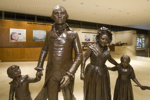 Washington Family Statues