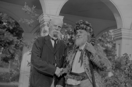 "Daniel Boone" Visits, 1937 (MVLA)