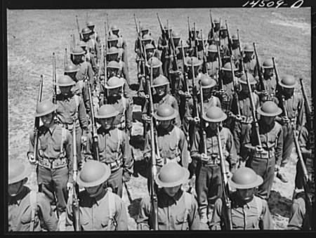Soldiers drill at Fort Belvoir in 1941. (Library of Congress)