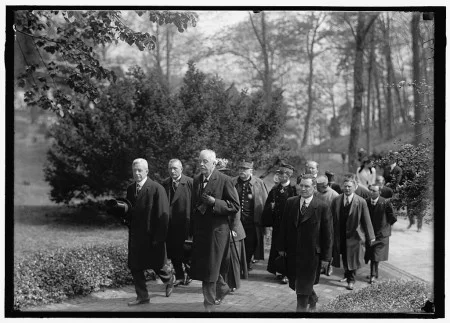 Allied Commission to U.S. at Mount Vernon including Jean Raphael Adrien René Viviana Prime Minister of France, French General Joseph Jacques Césaire Joffre, Arthur Balfour British Foreign Secretary, and Robert Lansing United States Secretary of State, Harris & Ewing, 1917, Library of Congress.