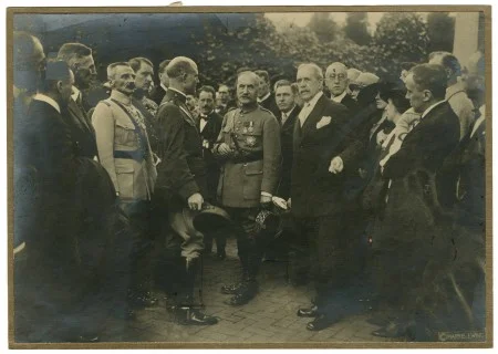 Marshal Ferdinand Jean Marie Foch and party at Washington's tomb at Mount Vernon, October 29, 1921. (MVLA)