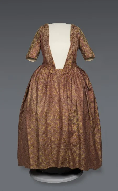 A gown owned by Martha Washington that had been refashioned at least once. Courtesy of the New Hampshire Historical Society.