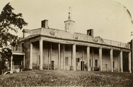 Mount Vernon piazza ca. 1858 before the MVLA took over the estate, MVLA.
