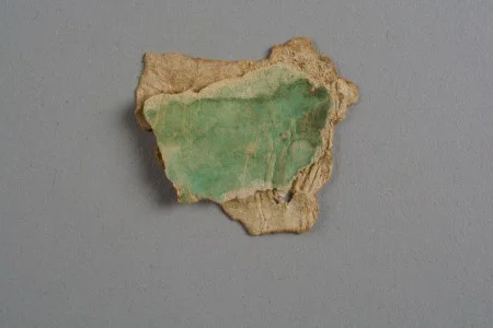 Green wallpaper fragment, discovered in the Yellow Room. Mount Vernon collection number RP3229.001.